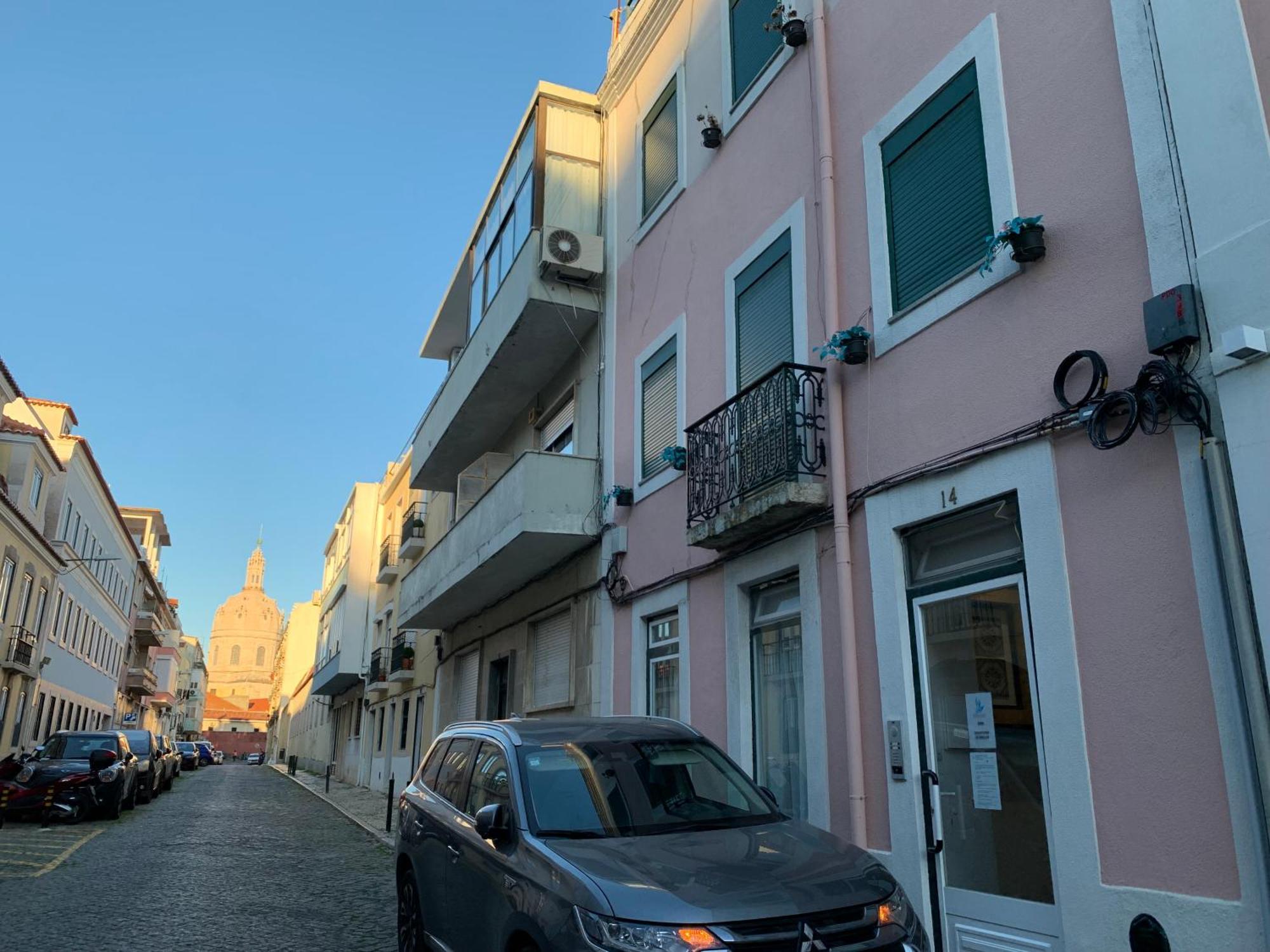 Discovery Apartment Estrela Lisbon Exterior photo